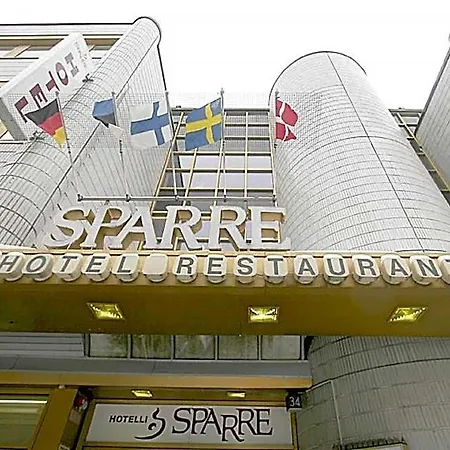 Sparre 3*